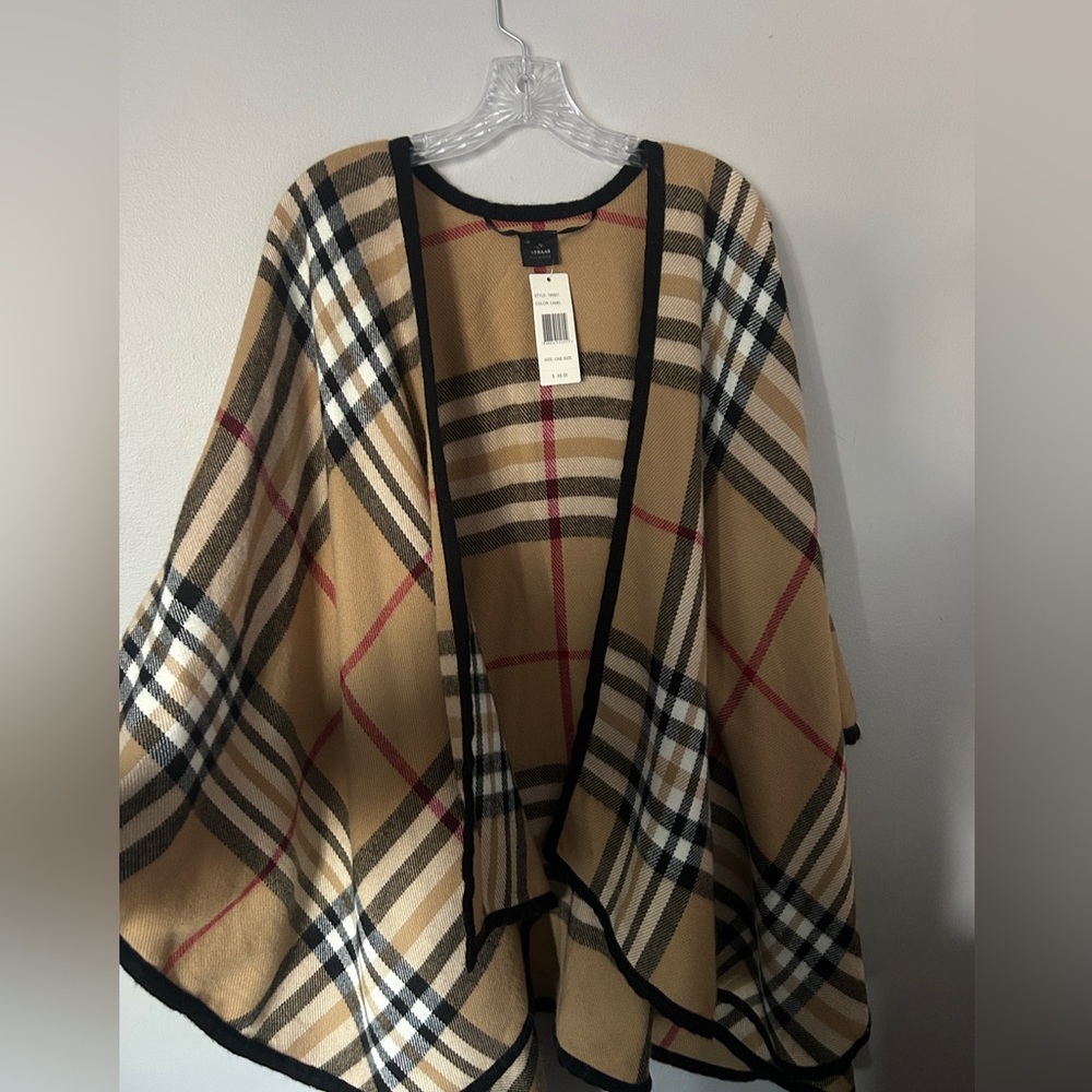 BURBERRY STYLE PLAID CAPE ⭐️